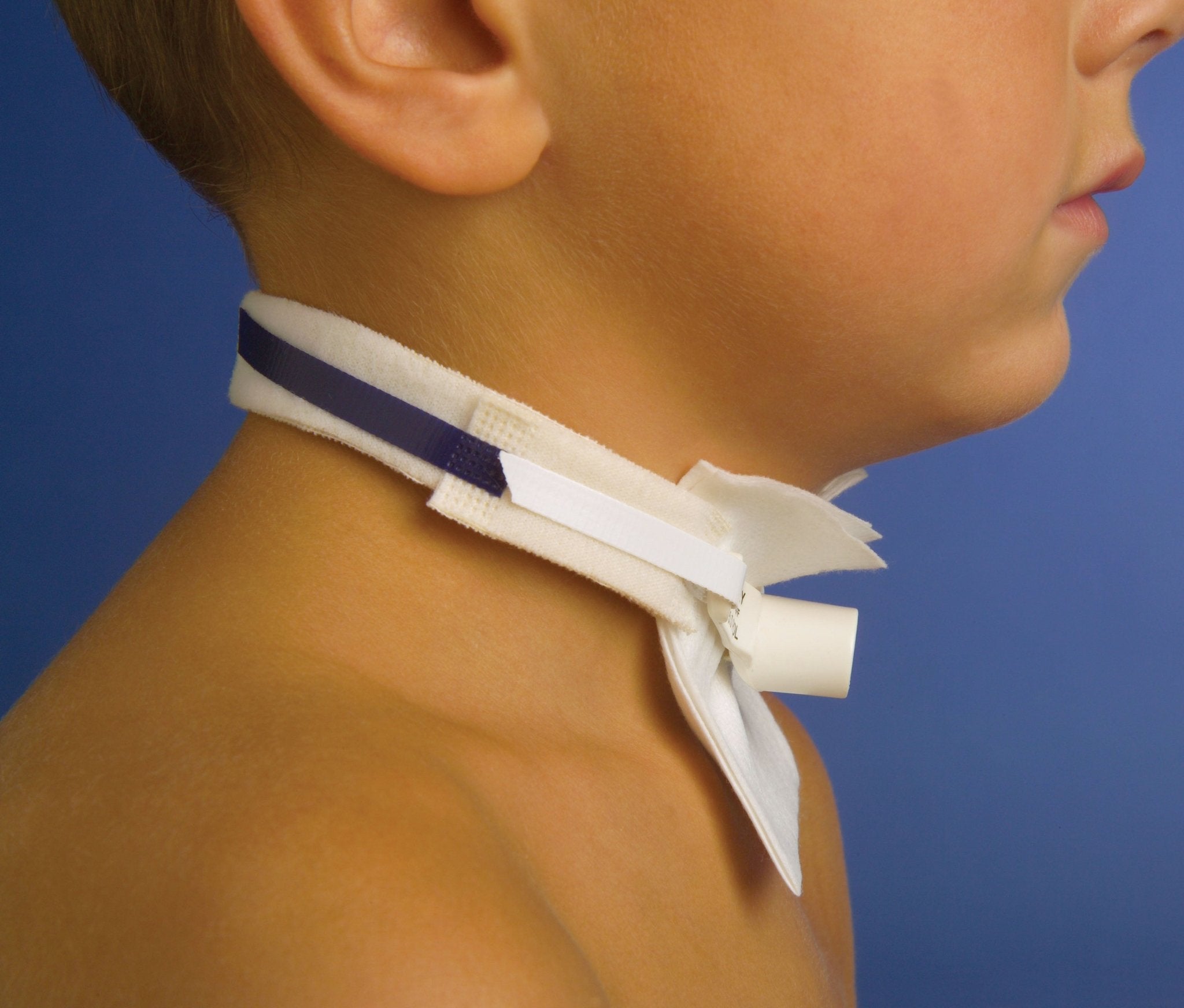EA/1 - Pepper Medical Trach Tube Holder Pediatric Neckband, Latex-free, Reduces skin breakdown - Best Buy Medical Supplies