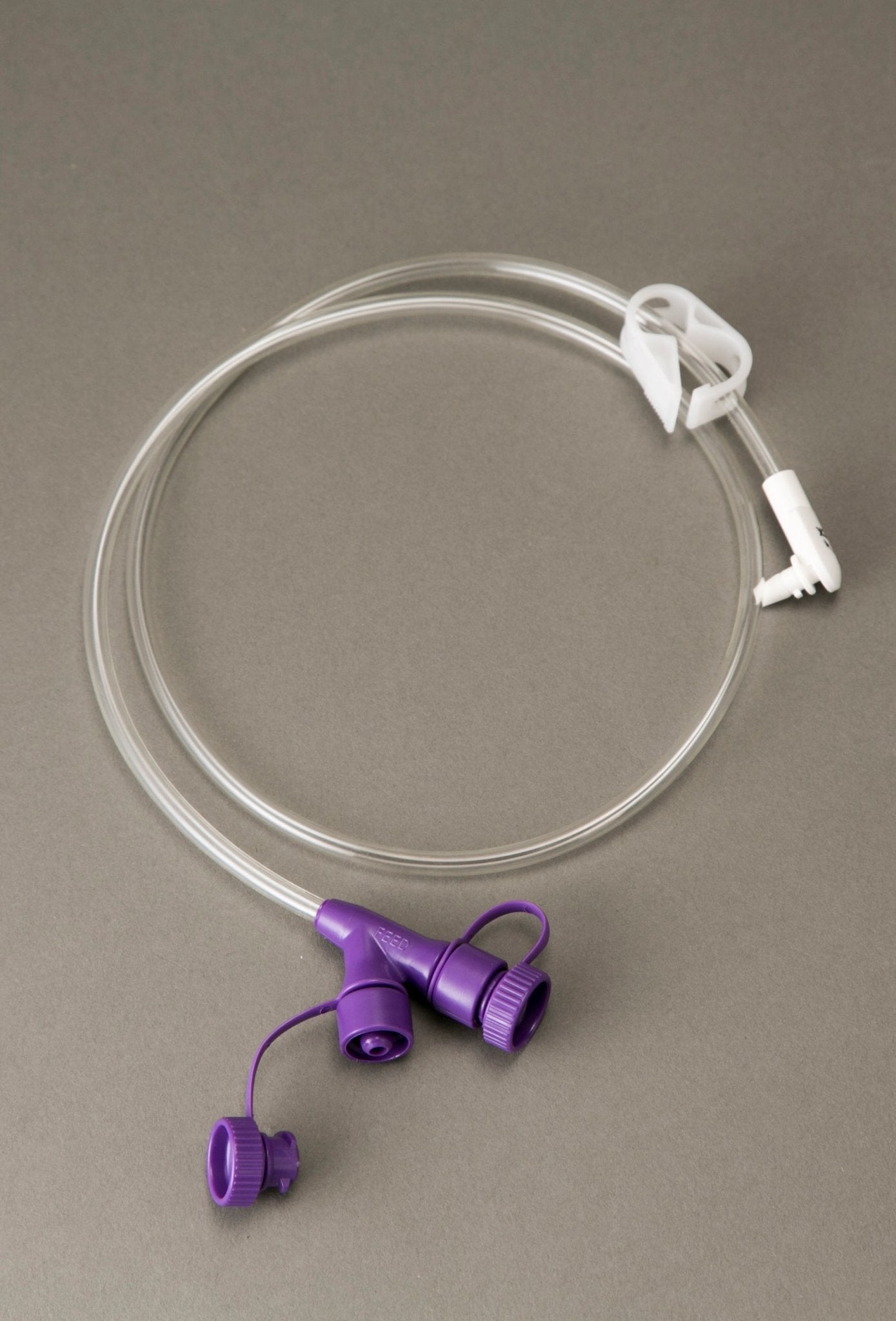 EA/1 - Vesco Low Profile Feeding Tube Extension Set, 24" Dual ENFit® Port, Right Angle, Universal - Best Buy Medical Supplies