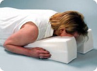 EA/1 - Hermell Products Inc Face Down Pillow, White, Machine Washable 29" x 14" x 6", Slopes Down To 1-1/2" - Best Buy Medical Supplies